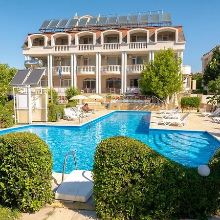 Aurora Hotel 3*