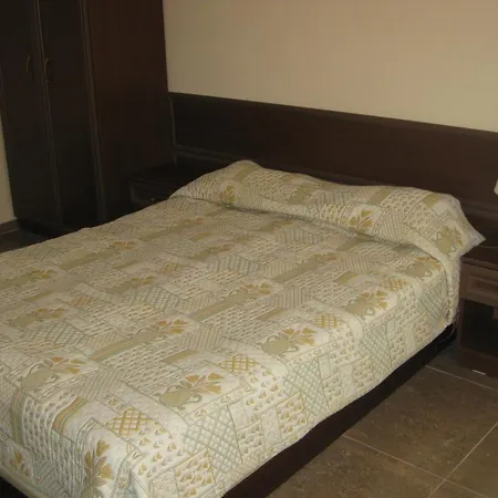 Aurora Отель Святые Константин и Елена