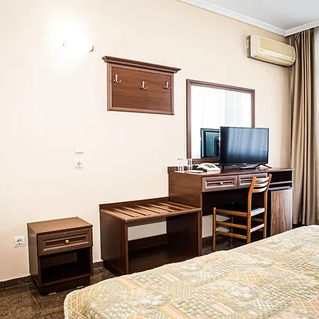 Hotel Aurora 3*