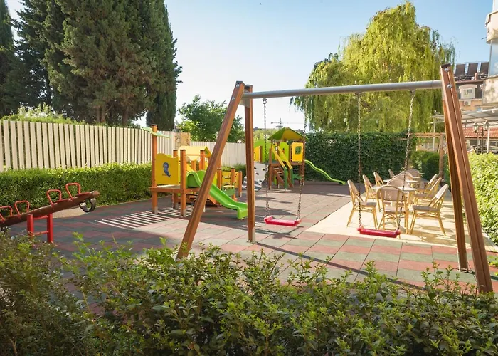 Aurora فندق سينتس قسطنطين وهيلينا